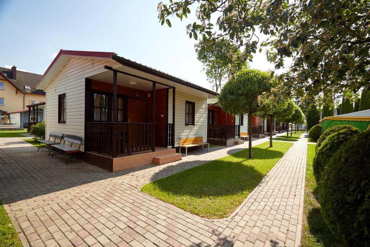 Hotel Osrodek Madamaku Sianożęty Exterior foto